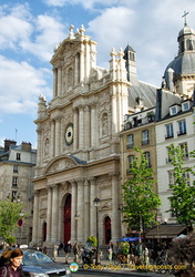 Eglise Saint-Paul-Saint-Louis on rue Saint-Antoine